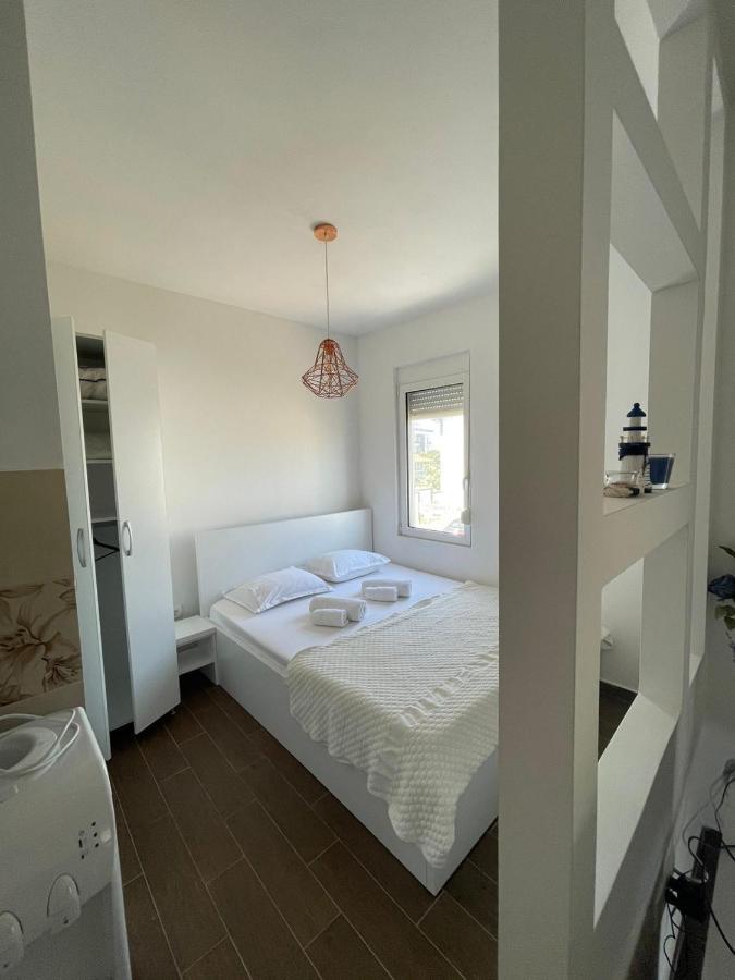 Apartments Tina Утьеха Экстерьер фото