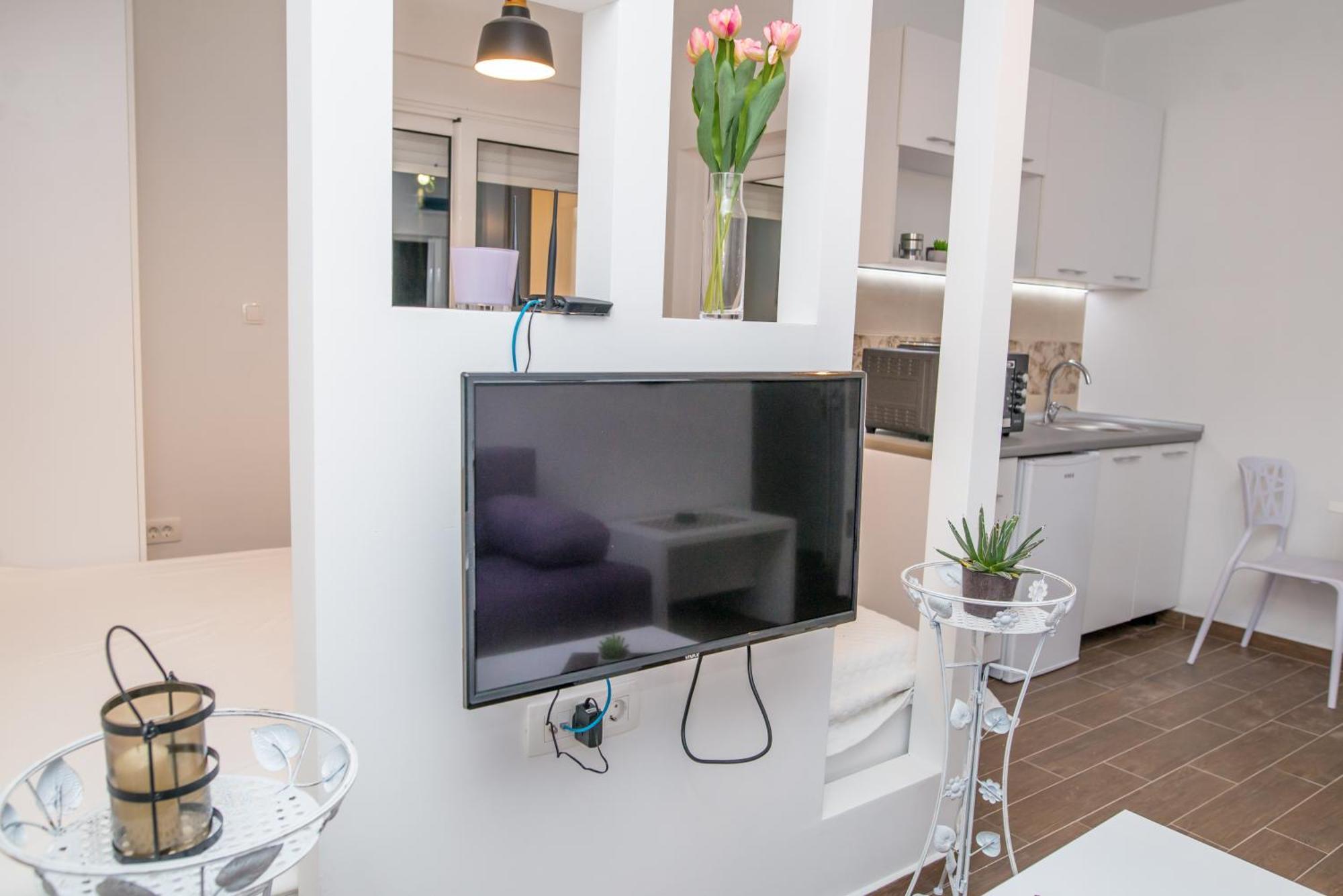 Apartments Tina Утьеха Экстерьер фото
